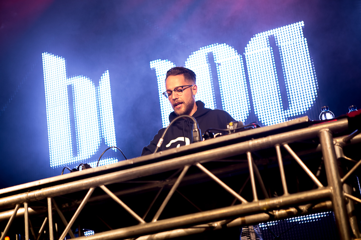 Adje @ Paaspop 2014, picture 2, photographed by Dorien Goetschalckx - FrontView Magazine