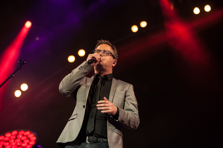 Guus Meeuwis @ Paaspop 2014, picture 6, photographed by Dorien Goetschalckx - FrontView Magazine