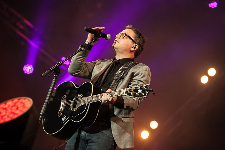 Guus Meeuwis @ Paaspop 2014, picture 10, photographed by Dorien Goetschalckx - FrontView Magazine