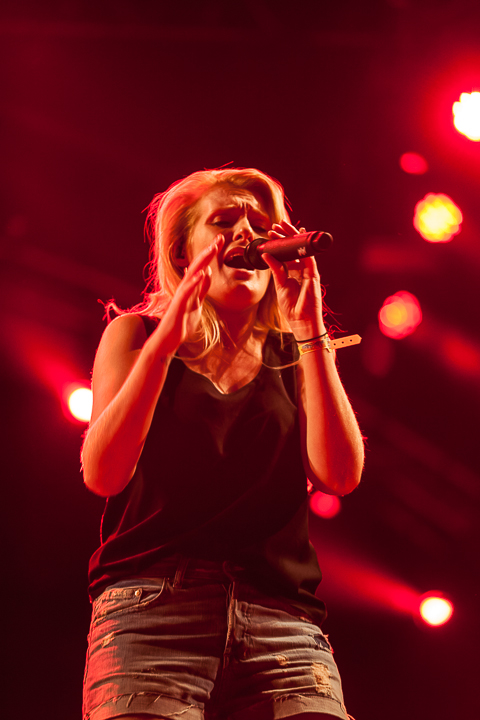 Miss Montreal @ Paaspop 2014, foto 9, foto's door Dorien Goetschalckx - FrontView Magazine