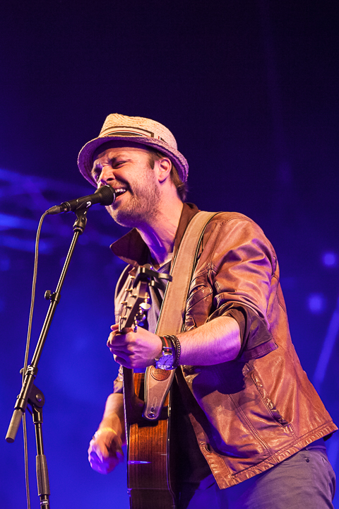 Niels Geusebroek @ Paaspop 2014, picture 2, photographed by Dorien Goetschalckx - FrontView Magazine
