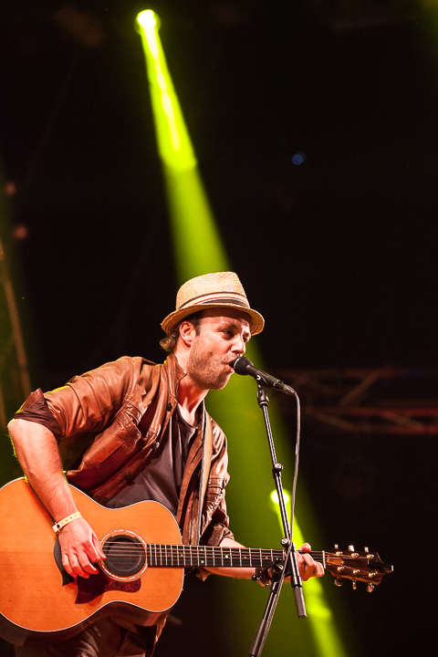 Niels Geusebroek @ Paaspop 2014, picture 6, photographed by Dorien Goetschalckx - FrontView Magazine