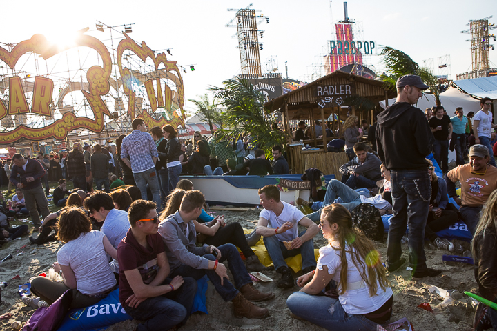Sfeer @ Paaspop 2014, picture 45, photographed by Dorien Goetschalckx - FrontView Magazine