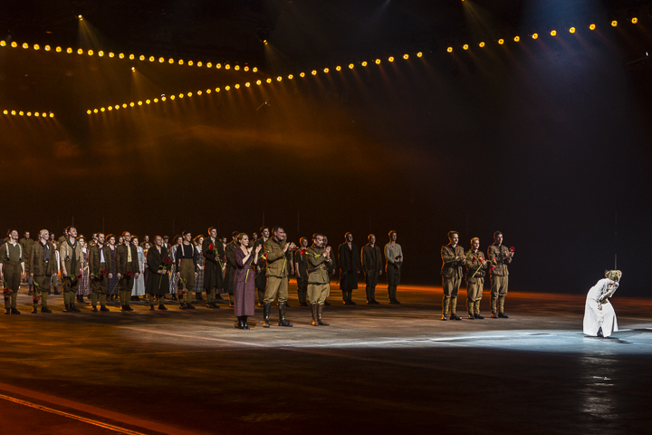 14-18 De Musical Cast & Crew, picture 4, photographed by Edwin Houdevelt - FrontView Magazine