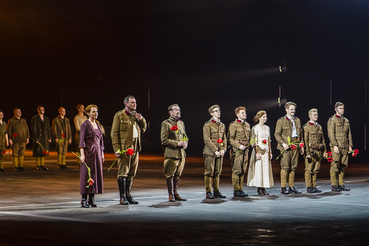 14-18 De Musical Cast & Crew, picture 7, photographed by Edwin Houdevelt - FrontView Magazine