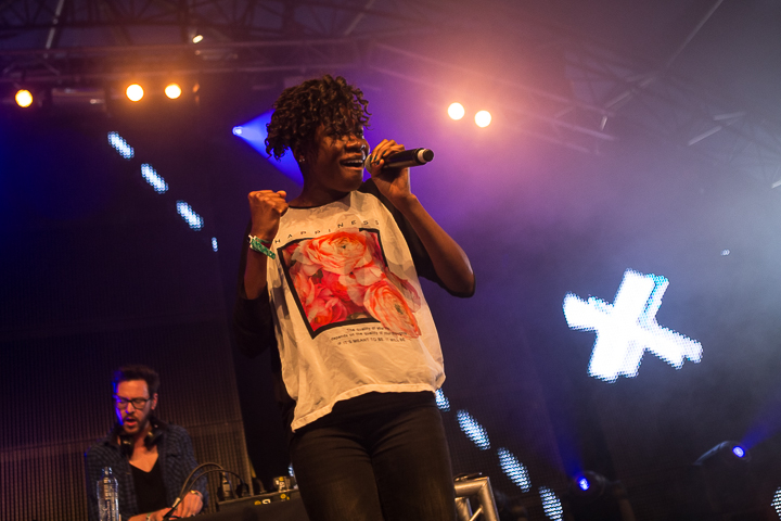 Coely @ Paaspop 2014, picture 6, photographed by Dorien Goetschalckx - FrontView Magazine