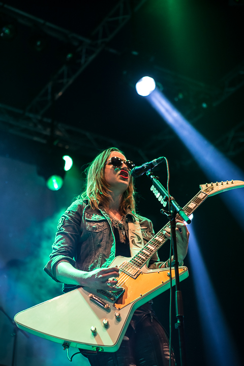 Halestorm @ Paaspop 2014, foto 8, foto's door Dorien Goetschalckx - FrontView Magazine
