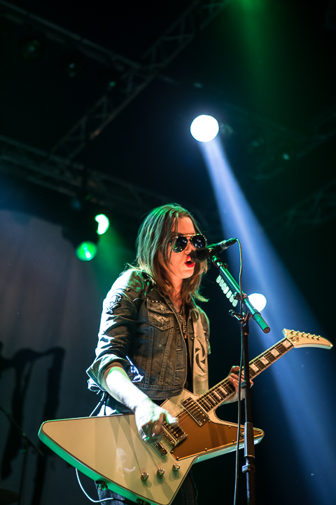 Halestorm @ Paaspop 2014, foto 10, foto's door Dorien Goetschalckx - FrontView Magazine