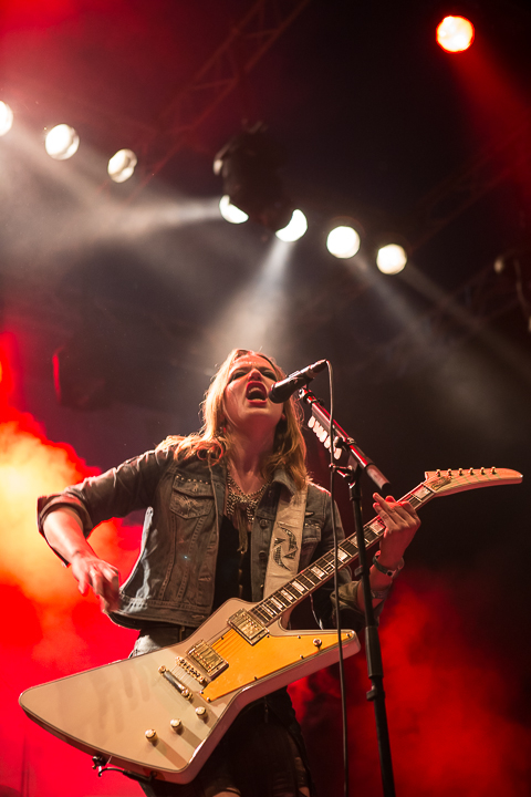Halestorm @ Paaspop 2014, foto 24, foto's door Dorien Goetschalckx - FrontView Magazine