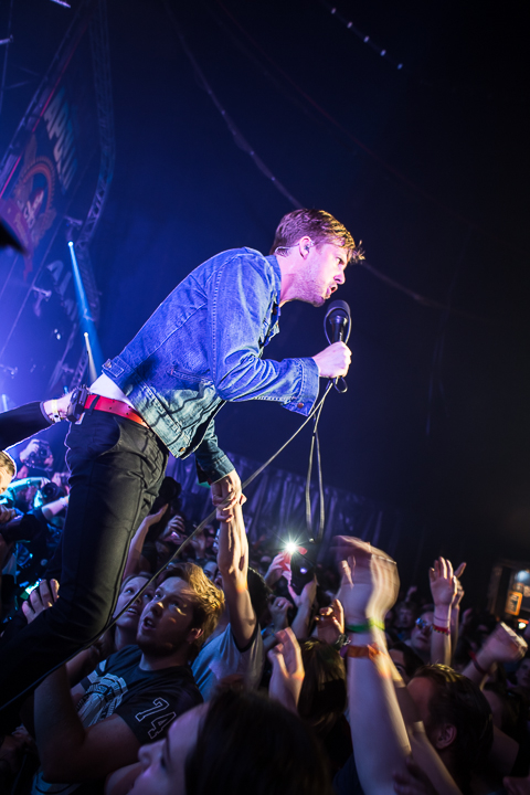 Kaiser Chiefs @ Paaspop 2014, foto 26, foto's door Dorien Goetschalckx - FrontView Magazine