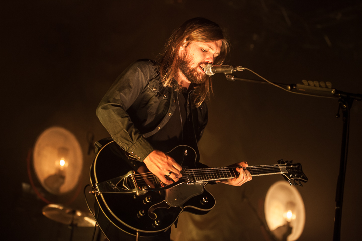 Band Of Skulls @ Paaspop 2014, foto 9, foto's door Dorien Goetschalckx - FrontView Magazine