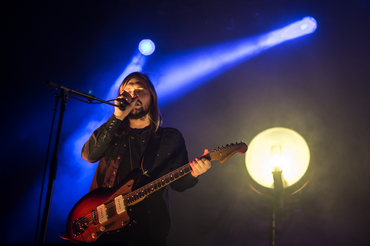 Band Of Skulls @ Paaspop 2014, foto 10, foto's door Dorien Goetschalckx - FrontView Magazine