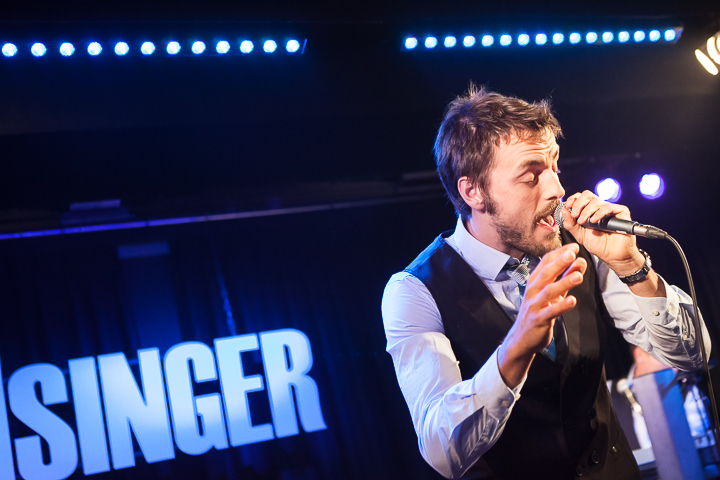 Guga Baúl @ De Singer, picture 1, photographed by Dorien Goetschalckx - FrontView Magazine