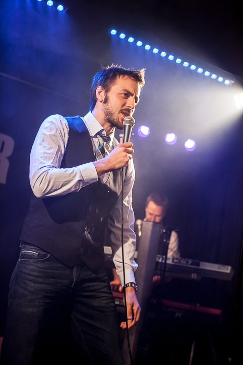 Guga Baúl @ De Singer, picture 2, photographed by Dorien Goetschalckx - FrontView Magazine
