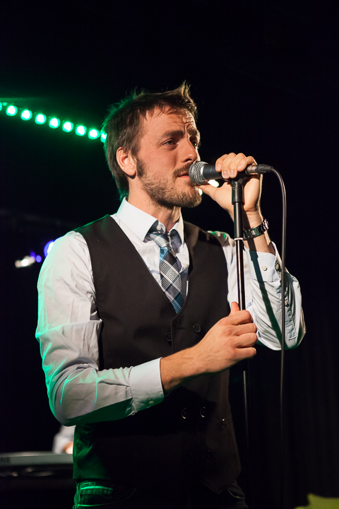 Guga Baúl @ De Singer, picture 7, photographed by Dorien Goetschalckx - FrontView Magazine