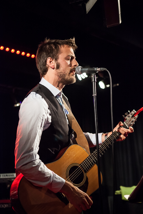 Guga Baúl @ De Singer, picture 8, photographed by Dorien Goetschalckx - FrontView Magazine
