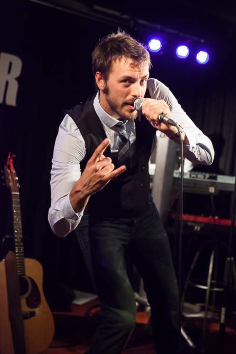 Guga Baúl @ De Singer, picture 16, photographed by Dorien Goetschalckx - FrontView Magazine