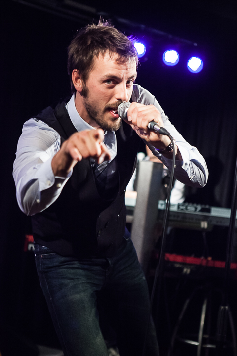 Guga Baúl @ De Singer, picture 17, photographed by Dorien Goetschalckx - FrontView Magazine