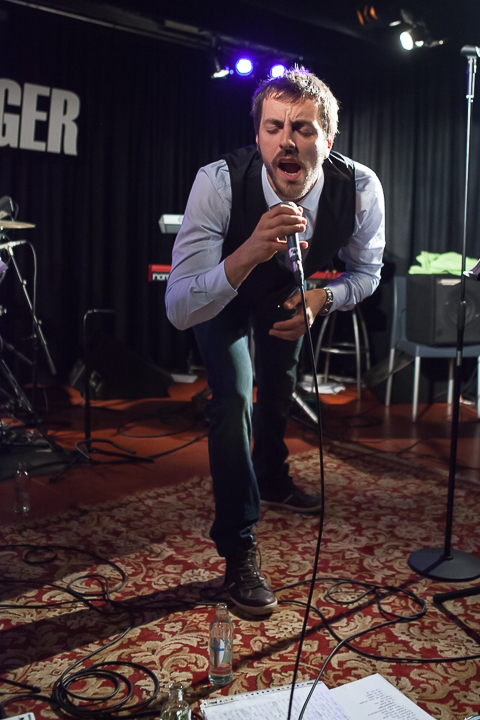 Guga Baúl @ De Singer, picture 31, photographed by Dorien Goetschalckx - FrontView Magazine