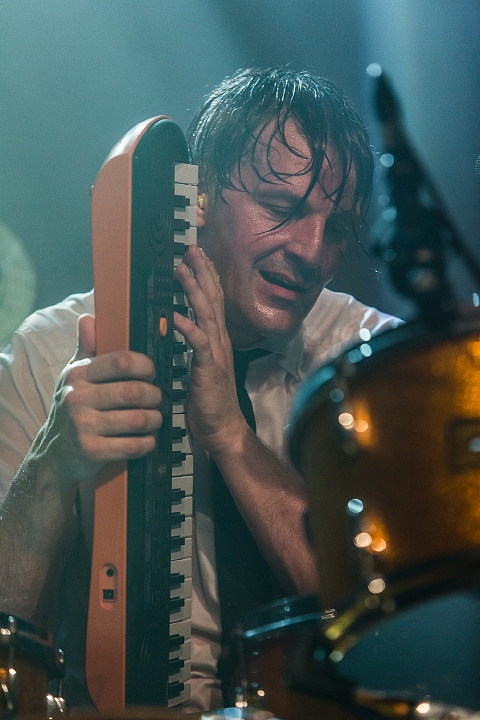 Triggerfinger @ De Casino, foto 44, foto's door Edwin Houdevelt - FrontView Magazine