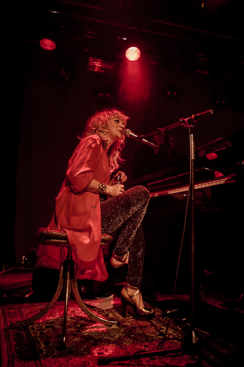 Jacqueline Govaert @ 013, foto 7, foto's door Dorien Goetschalckx - FrontView Magazine