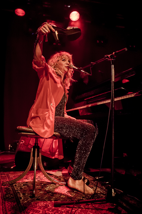 Jacqueline Govaert @ 013, foto 9, foto's door Dorien Goetschalckx - FrontView Magazine