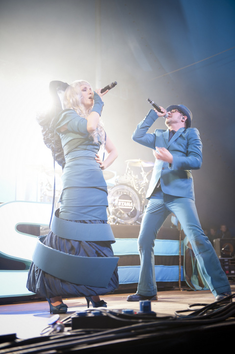 Les Truttes @ festival aan zee Depanne, picture 23, photographed by Devid Camerlynck - FrontView Magazine