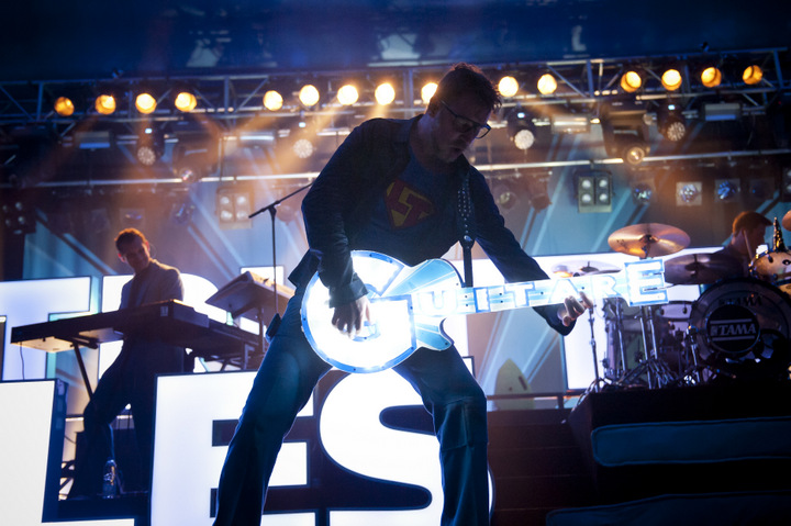 Les Truttes @ festival aan zee Depanne, picture 39, photographed by Devid Camerlynck - FrontView Magazine