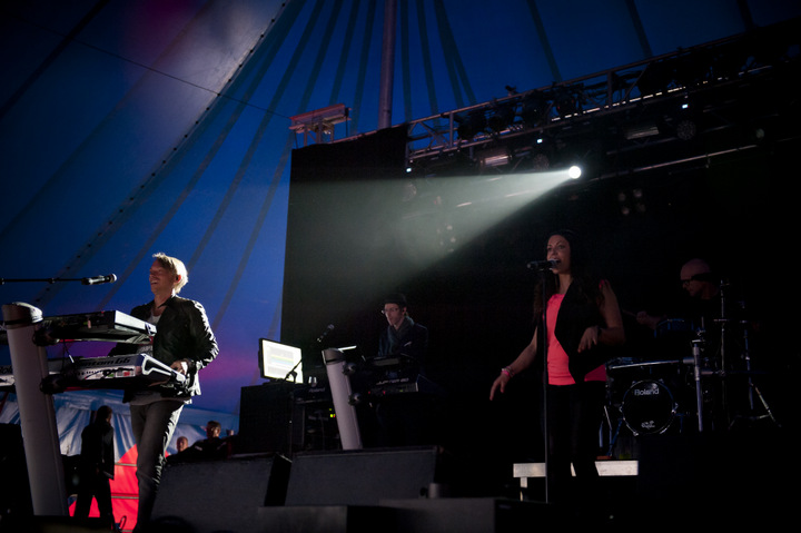 Milk Inc. @ festival aan zee Depanne, picture 4, photographed by Devid Camerlynck - FrontView Magazine