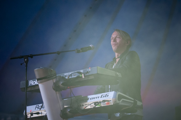 Milk Inc. @ festival aan zee Depanne, picture 6, photographed by Devid Camerlynck - FrontView Magazine