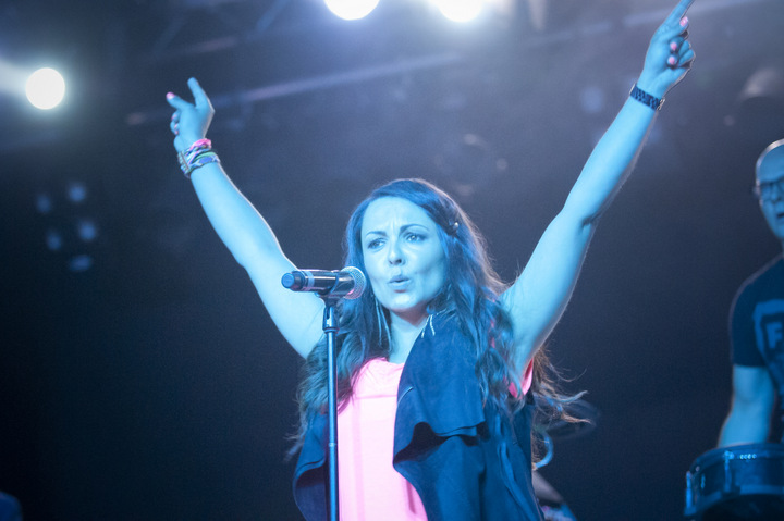 Milk Inc. @ festival aan zee Depanne, picture 10, photographed by Devid Camerlynck - FrontView Magazine