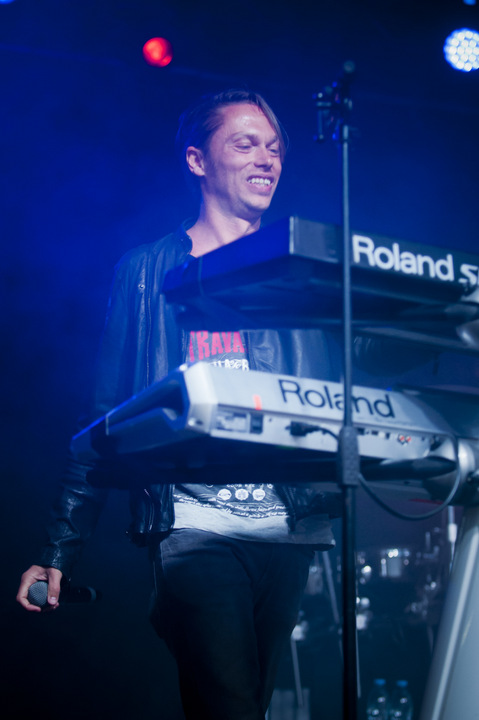 Milk Inc. @ festival aan zee Depanne, picture 19, photographed by Devid Camerlynck - FrontView Magazine