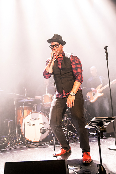 Brahim @ Arenbergschouwburg, picture 11, photographed by Elke Briers - FrontView Magazine