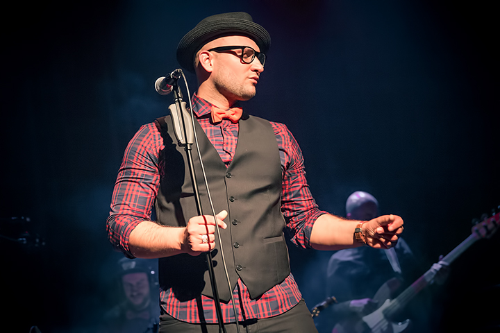 Brahim @ Arenbergschouwburg, picture 20, photographed by Elke Briers - FrontView Magazine