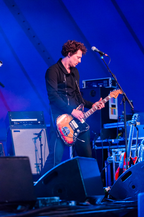 Gorki @ festival aan zee De Panne, foto 34, foto's door Guy Danneels - FrontView Magazine