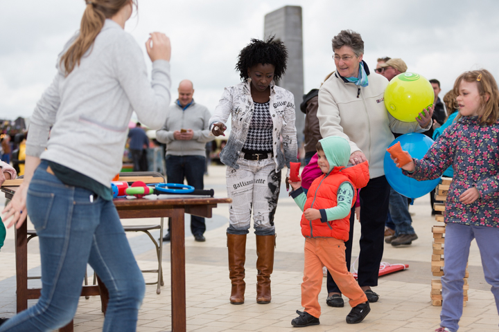 Murgafanfare Agrum & Straatanimatie @ festival aan zee De Panne, foto 2, foto's door Guy Danneels - FrontView Magazine