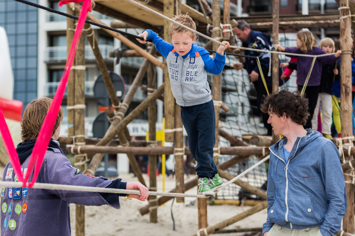 Murgafanfare Agrum & Straatanimatie @ festival aan zee De Panne, foto 15, foto's door Guy Danneels - FrontView Magazine
