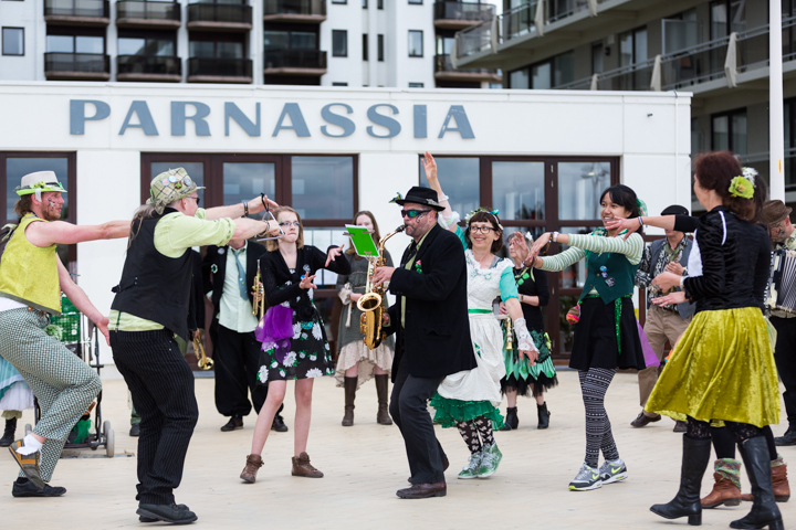 Murgafanfare Agrum & Straatanimatie @ festival aan zee De Panne, foto 41, foto's door Guy Danneels - FrontView Magazine
