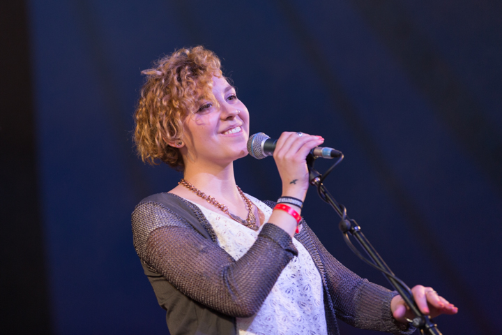 Paulien Mathues @ festival aan zee De Panne, foto 7, foto's door Guy Danneels - FrontView Magazine