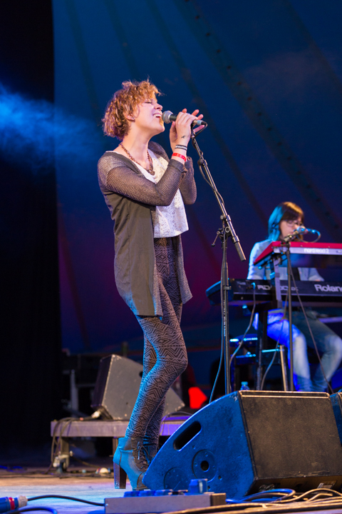 Paulien Mathues @ festival aan zee De Panne, foto 28, foto's door Guy Danneels - FrontView Magazine