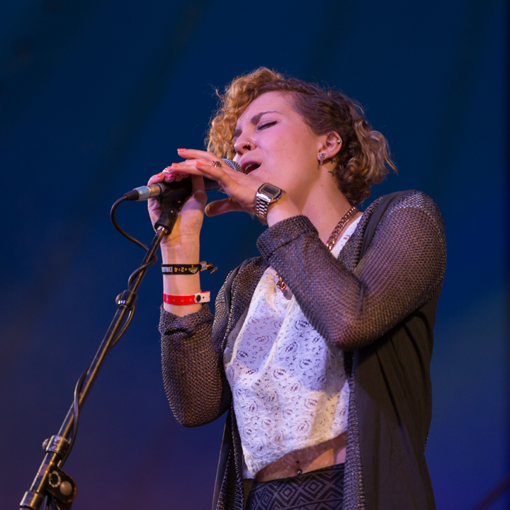 Paulien Mathues @ festival aan zee De Panne, foto 37, foto's door Guy Danneels - FrontView Magazine