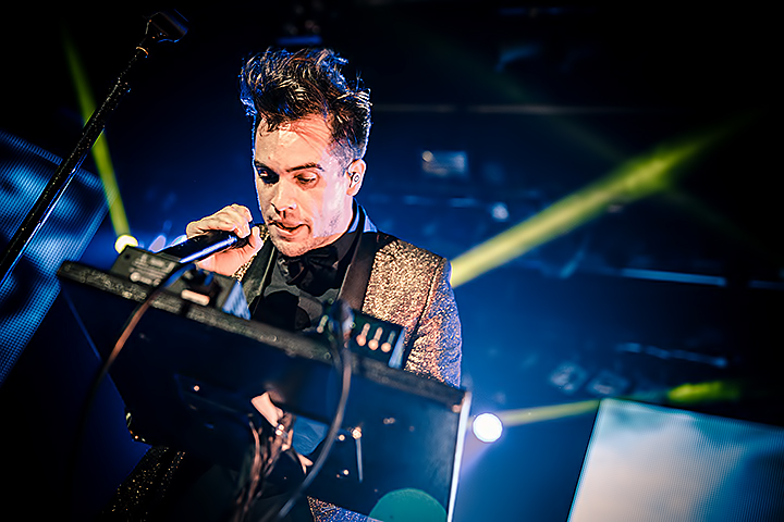 Panic! At The Disco @ Trix, picture 3, photographed by Elke Briers - FrontView Magazine