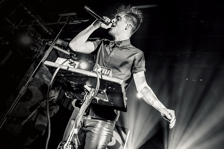 Panic! At The Disco @ Trix, picture 9, photographed by Elke Briers - FrontView Magazine