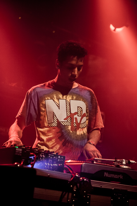 Issues @ Ancienne Belgique, picture 18, photographed by Dorien Goetschalckx - FrontView Magazine