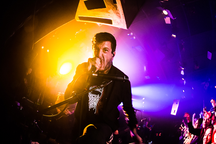 Of Mice & Men @ Ancienne Belgique, picture 7, photographed by Dorien Goetschalckx - FrontView Magazine