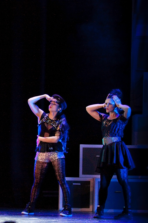 BLAZE - The Streetdance Sensation @ Stadsschouwburg Antwerpen, picture 6, photographed by Martine Goetschalckx - FrontView Magazine