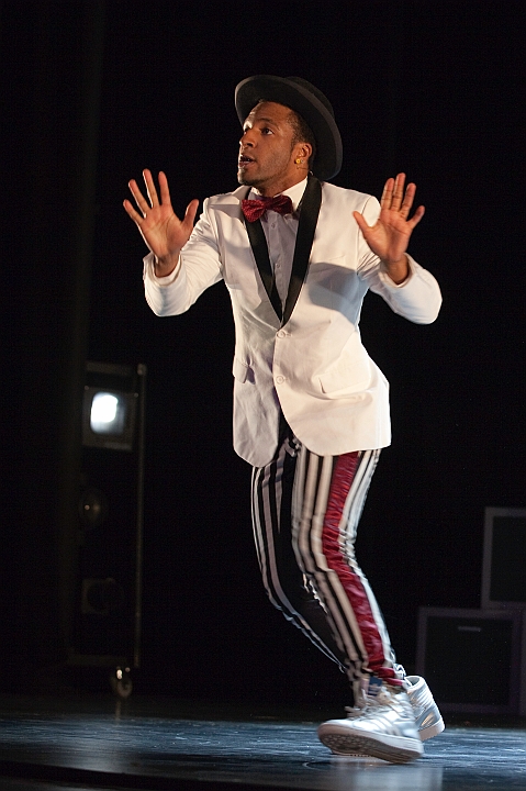 BLAZE - The Streetdance Sensation @ Stadsschouwburg Antwerpen, picture 36, photographed by Martine Goetschalckx - FrontView Magazine