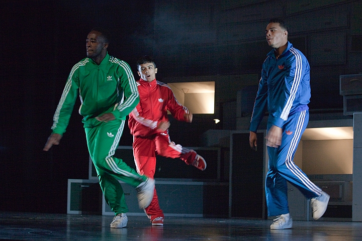 BLAZE - The Streetdance Sensation @ Stadsschouwburg Antwerpen, picture 45, photographed by Martine Goetschalckx - FrontView Magazine
