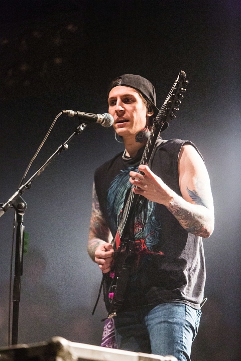 Falling In Reverse @ Groezrock 2014, foto 28, foto's door Edwin Houdevelt - FrontView Magazine