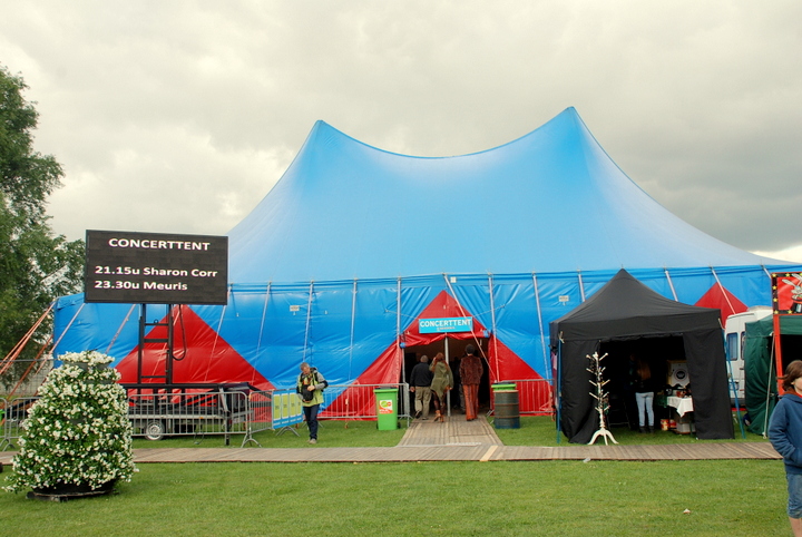 Labadoux 2014 @ Ingelmunster, picture 3, photographed by Peter Minnebo - FrontView Magazine
